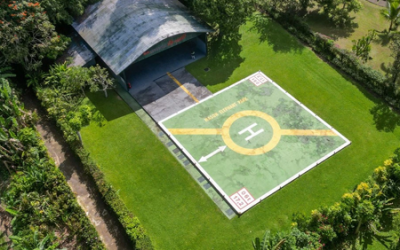 There are helipads in Ubud and South Bali.